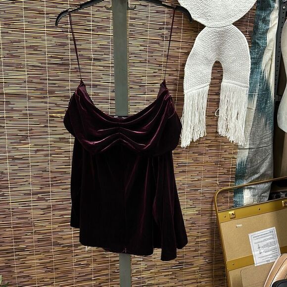 Plus Womens Velvet Ruched Blouse Size 2X - Picture 3 of 3